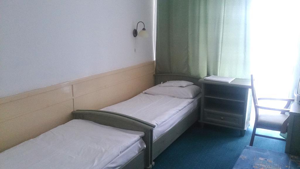 Pelikan Vendeghaz Szolnok Room photo